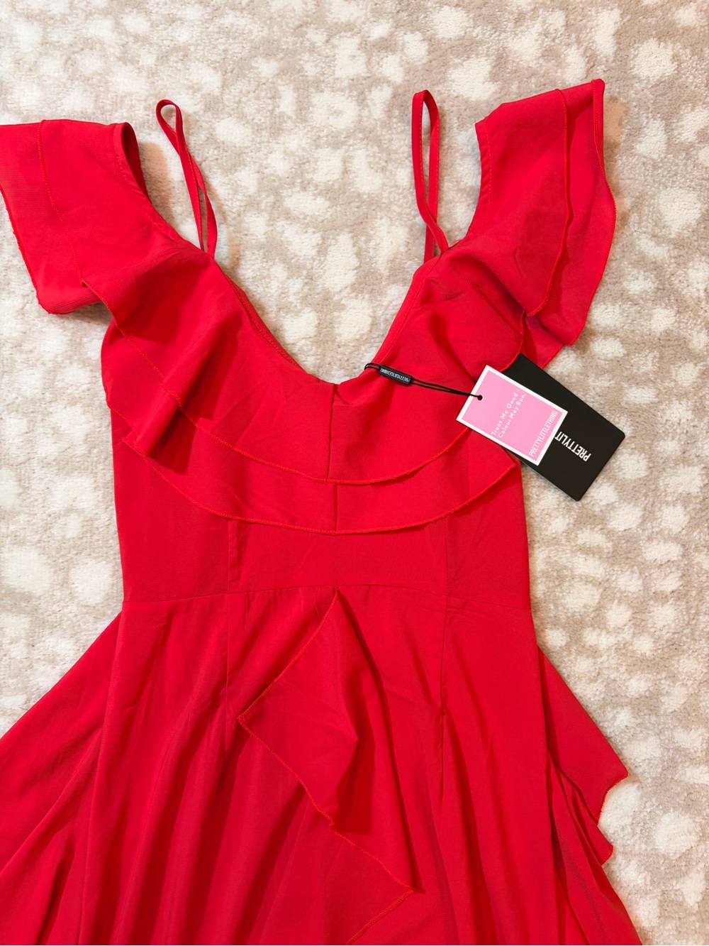 PrettyLittleThing Red Ruffle Maxi Dress - Picture 6 of 10